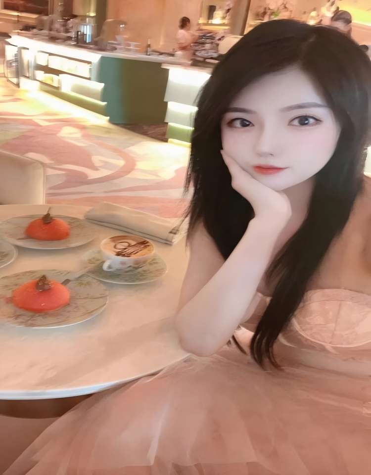 妻子在厨房被三个男人欺负的后果,经典电影在线观看